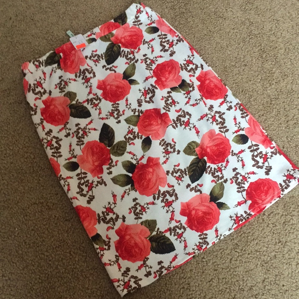 Floral bodycon skirt